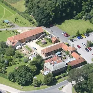 Wolds Village Guest house Bainton